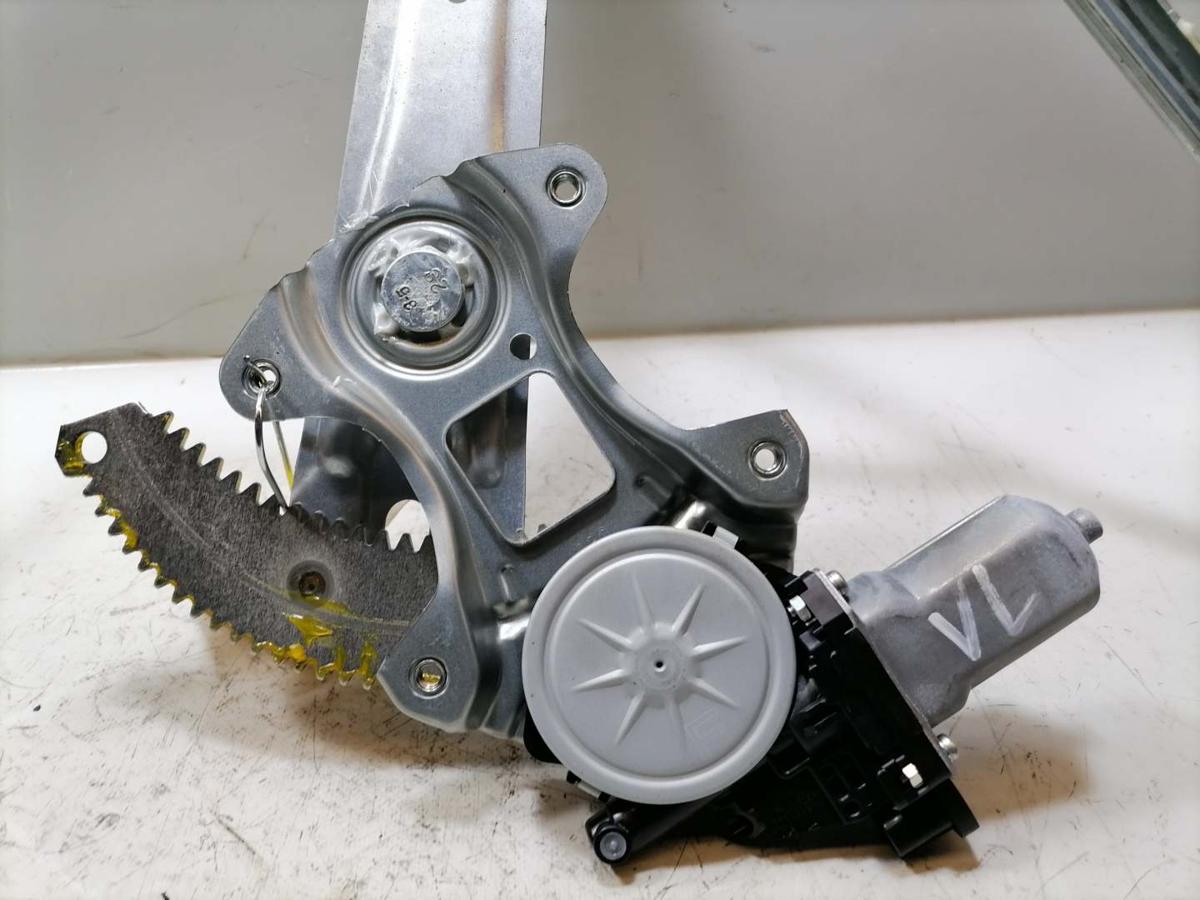 Mitsubishi Eclipse Cross original Fensterheber vorn links elektrisch Bj.2023